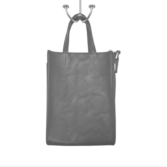 NWT MYFLAFFICO Chic Grey Pebbled Faux Leather Tote & Crossbody Bag - Picture 10 of 11